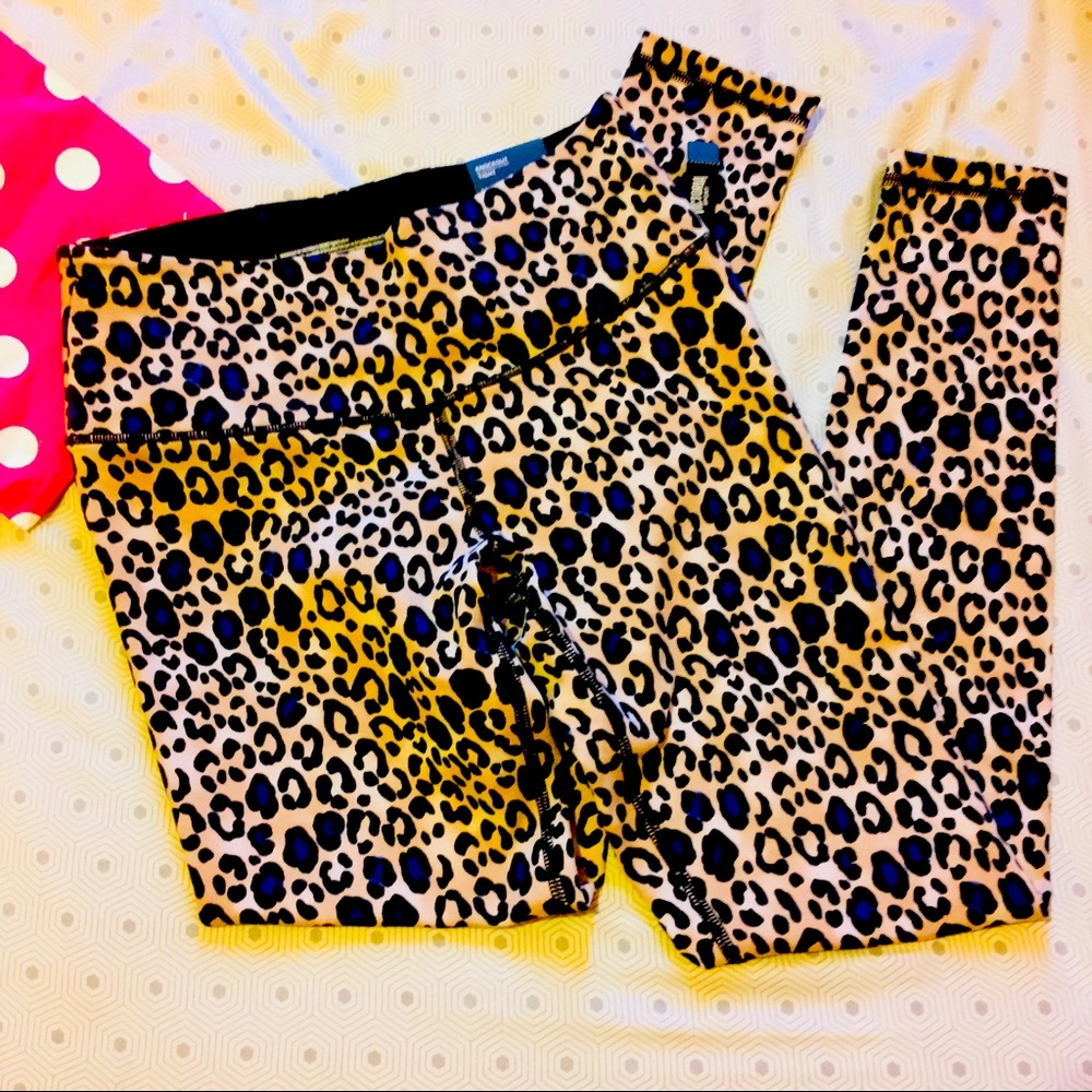 VSX VICTORIA SPORT Leopard NWOT SM KNOCKOUT TIGHT
